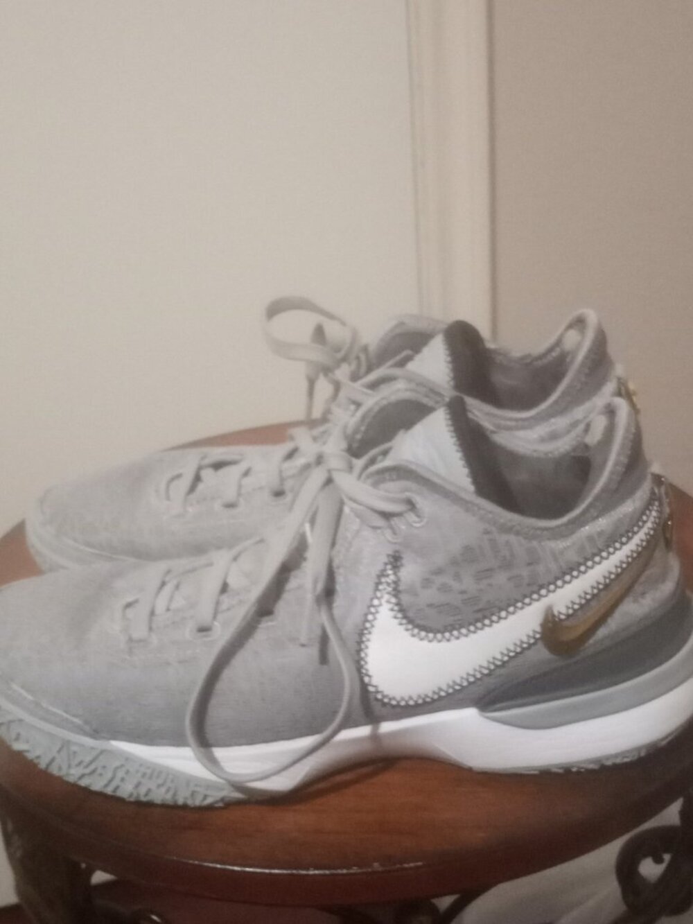 Men's Size 8.5 - Nike Zoom LeBron James NXXT Gen Wolf Grey - Picture 9 of 14